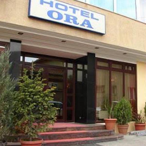 Hotel Ora Pristina Exterior photo